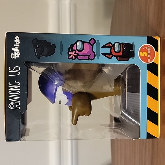 Among Us Brown Mask - Picture 4 of 11